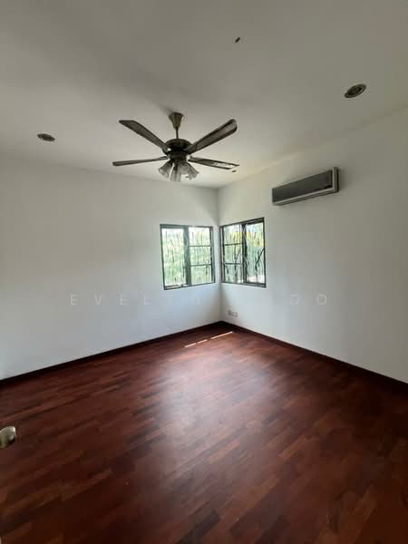 Rumah Berkembar untuk Dijual di Kota Damansara (Selangor) - Evelyn Khoo - Room - PropertyGuru.com.my