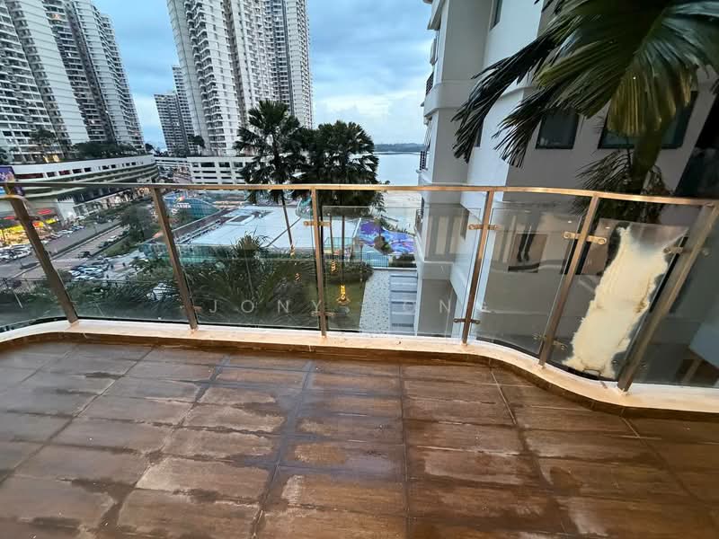 Condominium for Rent at Royal Strand @ Country Garden Danga Bay - Jony Jong - Balcony - PropertyGuru.com.my