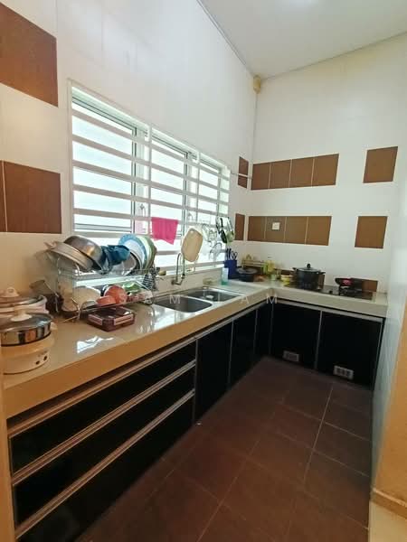 Rumah Teres 2 Tingkat untuk Dijual di Gunung Rapat (Ipoh) - Sam Lam - Kitchen - PropertyGuru.com.my