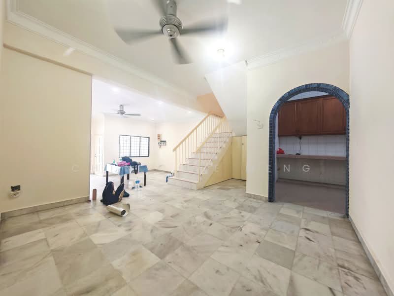 2-storey Terraced House for Sale in Taman Connaught (Cheras) - Chin Chee Meng - Living Room - PropertyGuru.com.my