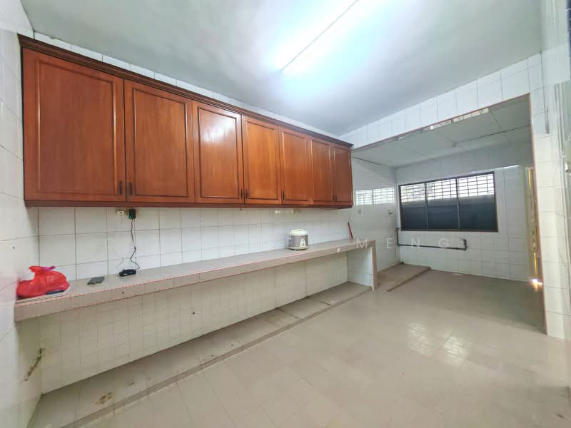 2-storey Terraced House for Sale in Taman Connaught (Cheras) - Chin Chee Meng - Kitchen - PropertyGuru.com.my