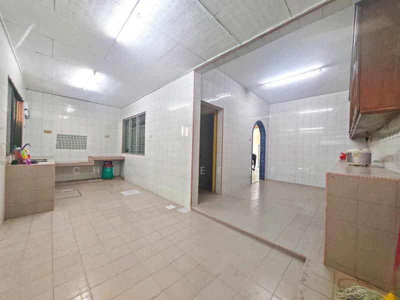 2-storey Terraced House for Sale in Taman Connaught (Cheras) - Chin Chee Meng - Kitchen - PropertyGuru.com.my