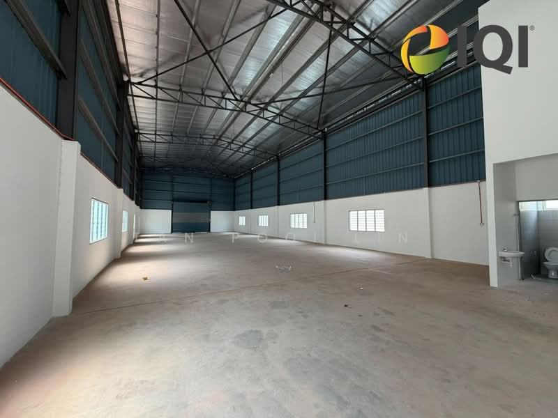 Semi-D Factory for Rent in Kawasan Perindustrian Nafiri (Sungai Jawi) - Tan Pooi Lin - Interior - PropertyGuru.com.my