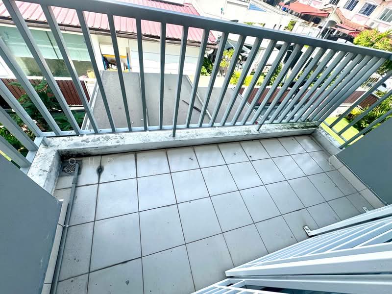 Semi-Detached House for Sale in Bandar Tasik Kesuma (Beranang) - Mohd Aizat Saiful Bahri - Balcony - PropertyGuru.com.my