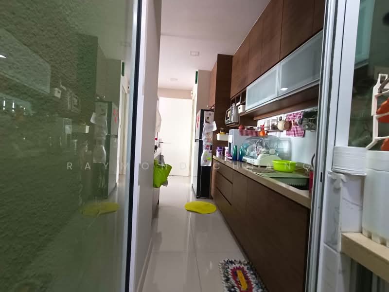 Kondominium untuk Dijual di Scenaria @ North Kiara Hills - Raymond Chiang - Kitchen - PropertyGuru.com.my