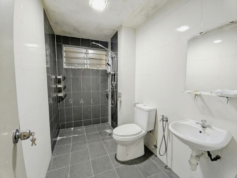 Condominium for Sale at Symphony Heights (Simfoni Heights) - Faisal Abu Omar - Bathroom - PropertyGuru.com.my