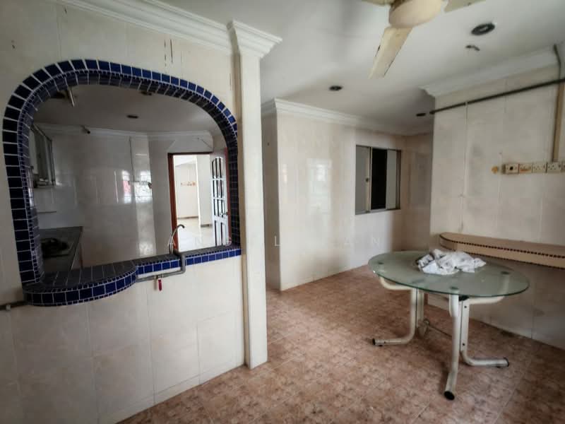 2-storey Terraced House for Sale in BANDAR PUCHONG JAYA (Puchong) - Angel Tan - Kitchen - PropertyGuru.com.my