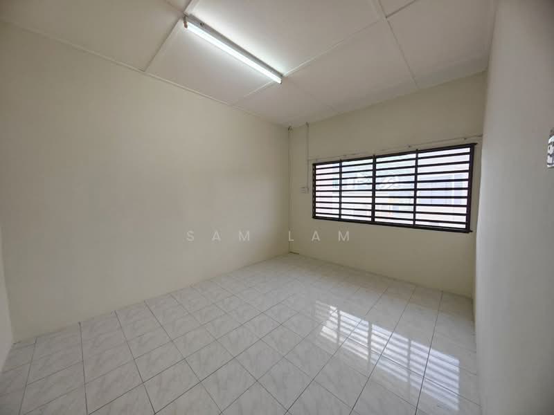 Rumah Berkembar untuk Dijual di Taman Badri Shah (Lahat) - Sam Lam - Interior - PropertyGuru.com.my