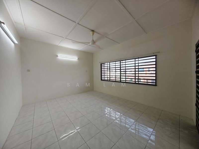 Rumah Berkembar untuk Dijual di Taman Badri Shah (Lahat) - Sam Lam - Interior - PropertyGuru.com.my