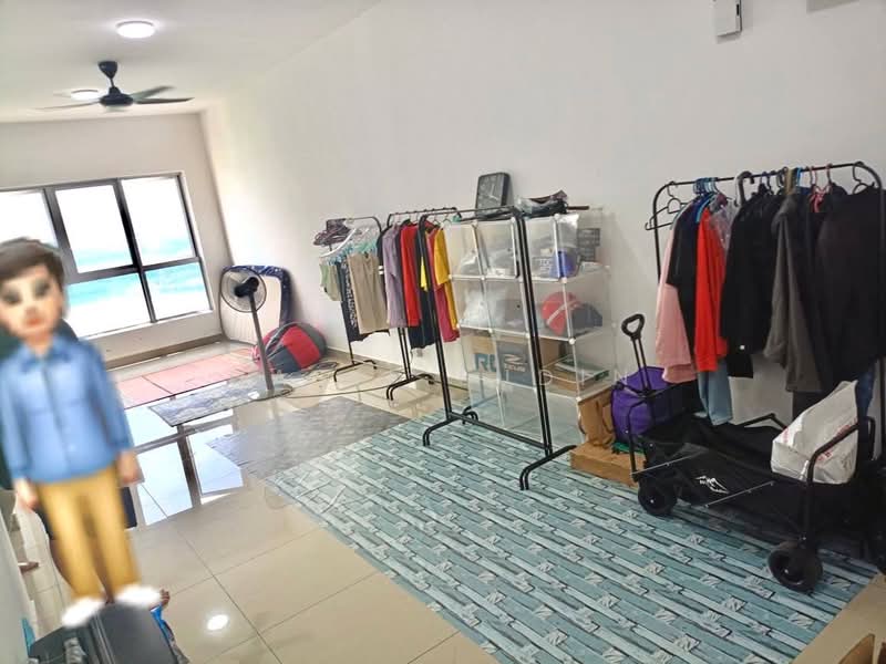 Servis Apartment untuk Disewa di SkyLake Residence - Hasif Ludin - Living Room - PropertyGuru.com.my