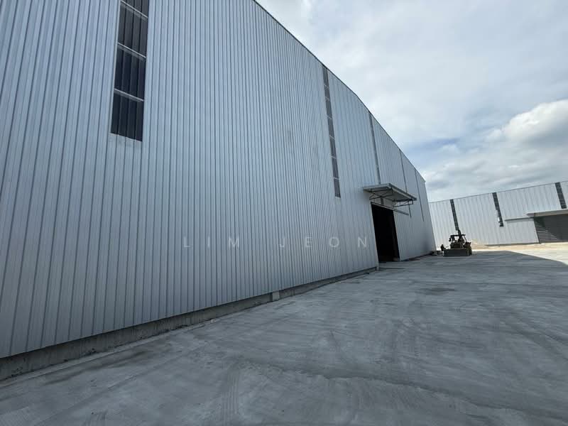 Warehouse for Rent in Telok Panglima Garang (Selangor) - Lim Jeon - Exterior - PropertyGuru.com.my