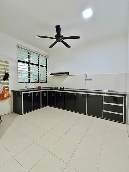 Semi-Detached House for Sale in Ambangan Heights (Sungai Petani) - Hasrul Rosli - Kitchen - PropertyGuru.com.my