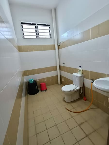 Semi-Detached House for Sale in Ambangan Heights (Sungai Petani) - Hasrul Rosli - Bathroom - PropertyGuru.com.my