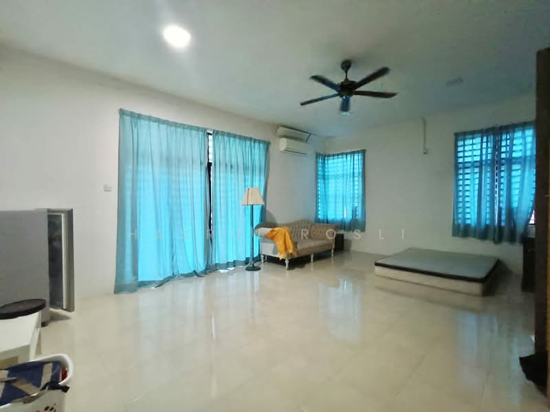 Semi-Detached House for Sale in Ambangan Heights (Sungai Petani) - Hasrul Rosli - Living Room - PropertyGuru.com.my