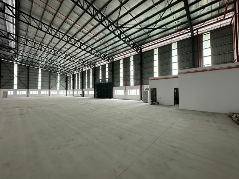 Factory for Rent in Taman Industri Alam Jaya (Puncak Alam) - CW Kong - Interior - PropertyGuru.com.my