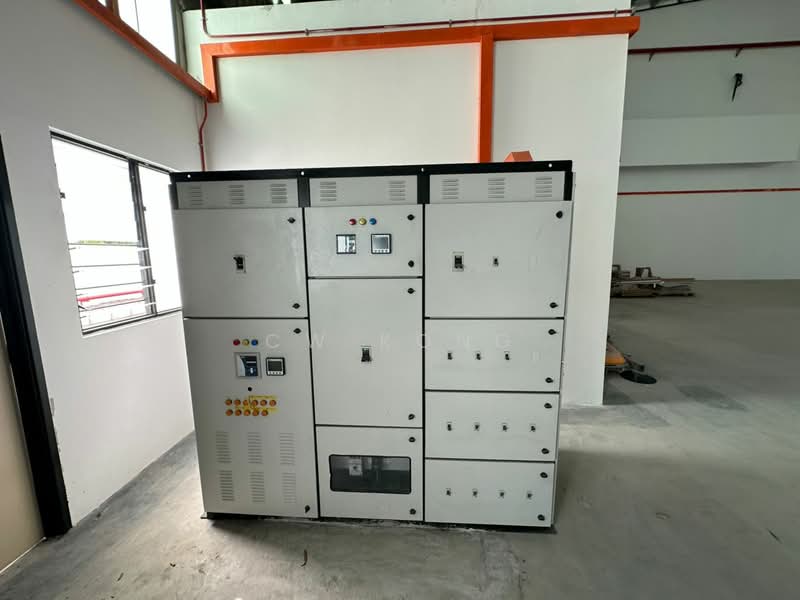 Factory for Rent in Taman Industri Alam Jaya (Puncak Alam) - CW Kong - Interior - PropertyGuru.com.my