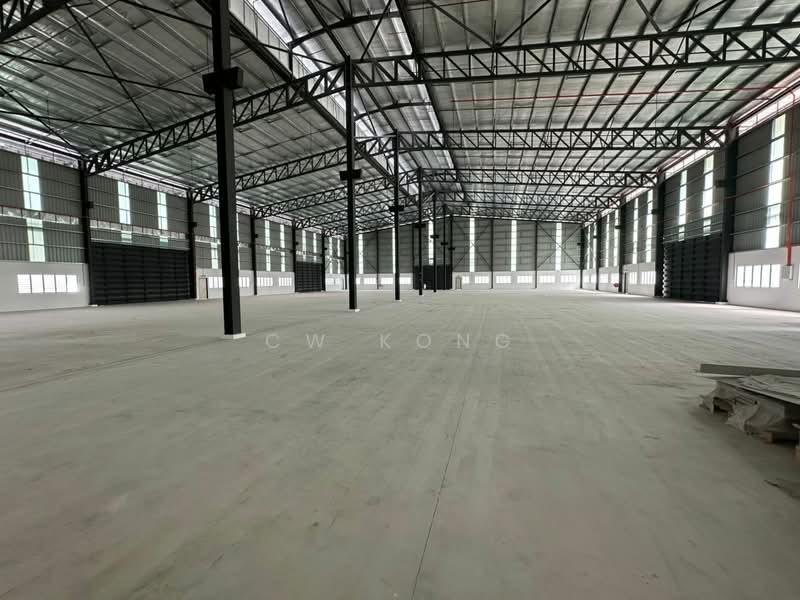 Factory for Rent in Taman Industri Alam Jaya (Puncak Alam) - CW Kong - Interior - PropertyGuru.com.my