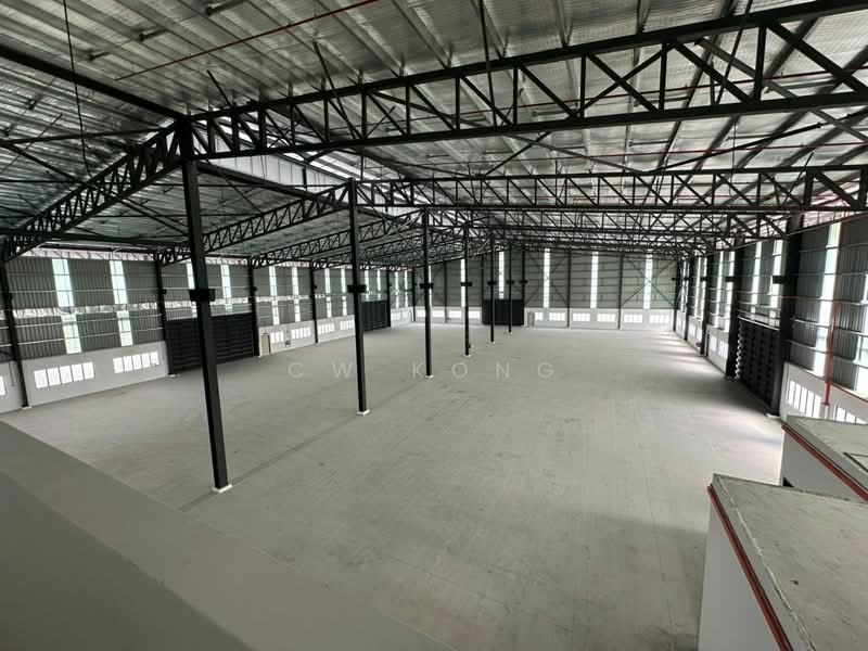 Factory for Rent in Taman Industri Alam Jaya (Puncak Alam) - CW Kong - Interior - PropertyGuru.com.my