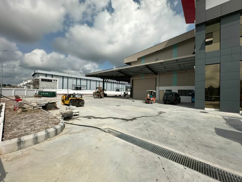 Factory for Rent in Taman Industri Alam Jaya (Puncak Alam) - CW Kong - Exterior - PropertyGuru.com.my