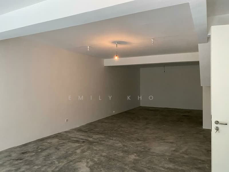 Shop for Sale in Telok Panglima Garang (Selangor) - Emily Kho - Interior - PropertyGuru.com.my