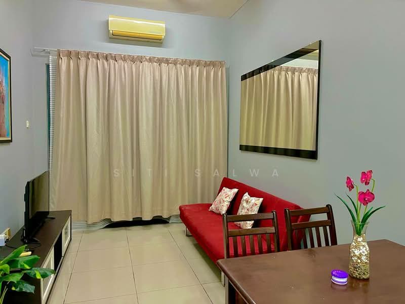 Servis Apartment untuk Disewa di D'Pulze Cyberjaya - Siti Salwa - Living Room - PropertyGuru.com.my