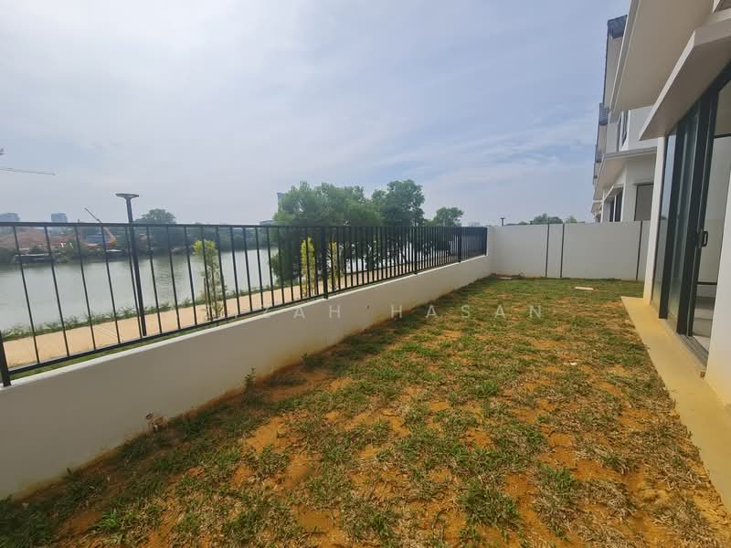 Semi-Detached House for Sale in Cyber 10 (Cyberjaya) - Azizah Hasan - Exterior - PropertyGuru.com.my