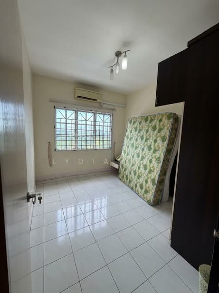 Apartment for Rent at Impian Senibong Apartment - Lydia Wee - Bedroom - PropertyGuru.com.my