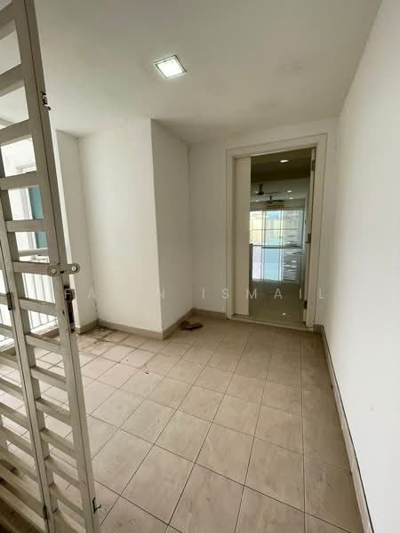 Condominium for Sale at 3 Residen @ Melawati - Fatin Ismail - Entrance - PropertyGuru.com.my