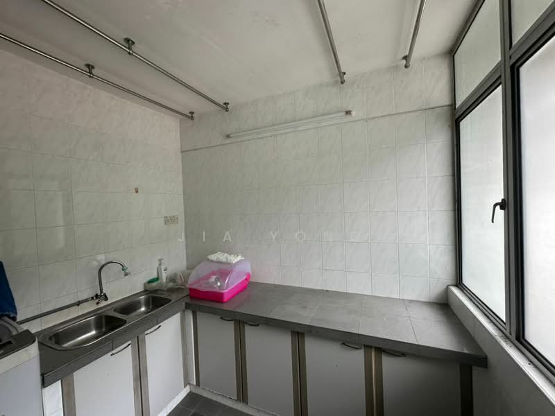 Pangsapuri untuk Dijual di Penhill Apartment (Pangsapuri Pinang) - Jia Yong - Kitchen - PropertyGuru.com.my