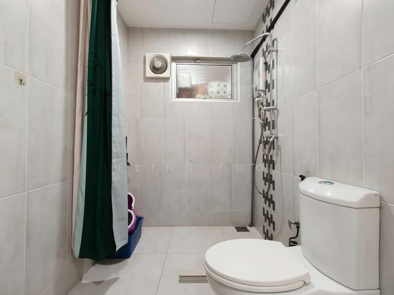 2.5-storey Terraced House for Sale in Seksyen 5 Wangsa Maju (Wangsa Maju) - Eling Loo - Bathroom - PropertyGuru.com.my