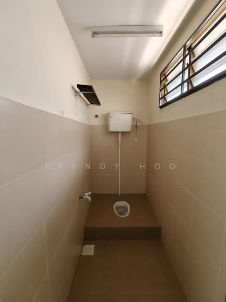 Rumah Teres 2 Tingkat untuk Dijual di Pasir Gudang (Johor) - Brendy Hoo - Bathroom - PropertyGuru.com.my