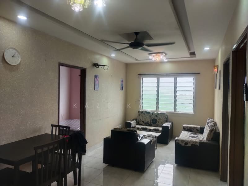 Semi-Detached House for Rent in Relau (Sungai Ara) - Kaze Kang - Living Room - PropertyGuru.com.my