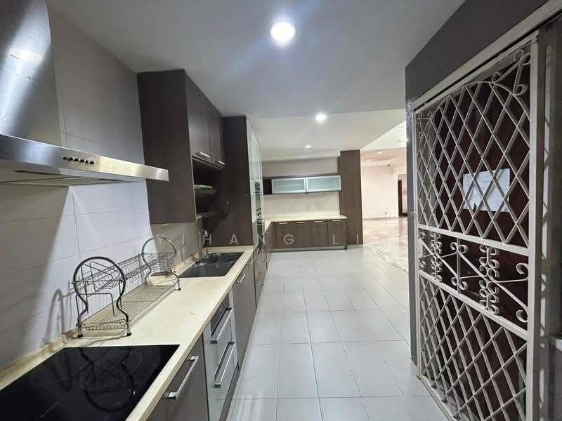 Commercial Bungalow for Rent in Tanjung Tokong (Penang) - Yihang Lim - Kitchen - PropertyGuru.com.my