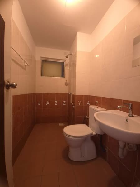 Condominium for Rent at Pearl Avenue - Jazz Yap - Bathroom - PropertyGuru.com.my