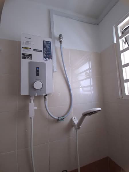 Condominium for Rent at Pearl Avenue - Jazz Yap - Bathroom - PropertyGuru.com.my