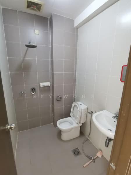 Rumah Bandar untuk Dijual di Puchong (Selangor) - Sky Wong - Bathroom - PropertyGuru.com.my
