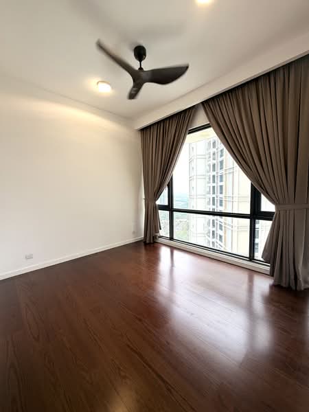 Service Residence for Sale at Park Regent @Desa Park City - Pat Koh - Bedroom - PropertyGuru.com.my