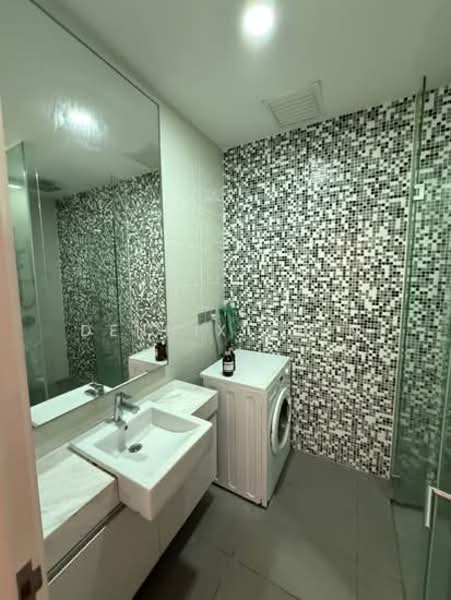 Service Residence for Sale at M Suites - Dennix Chin - Bathroom - PropertyGuru.com.my