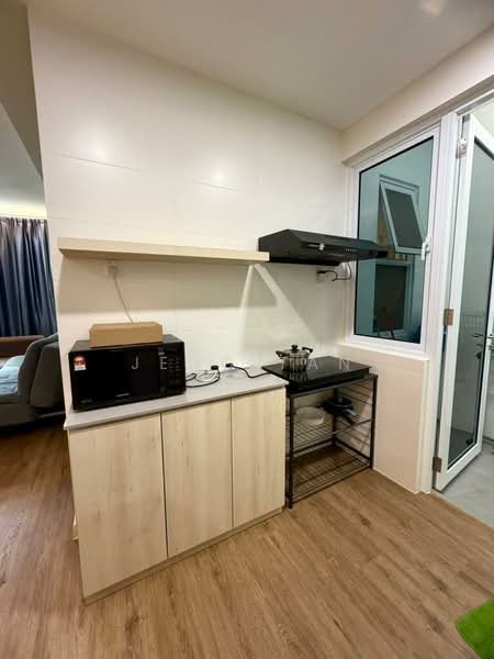 Service Residence for Rent at Avona Residence - Jeno Tan - Kitchen - PropertyGuru.com.my