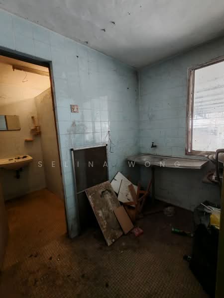 Kilang untuk Dijual di Ipoh (Perak) - Selina Wong - Bathroom - PropertyGuru.com.my