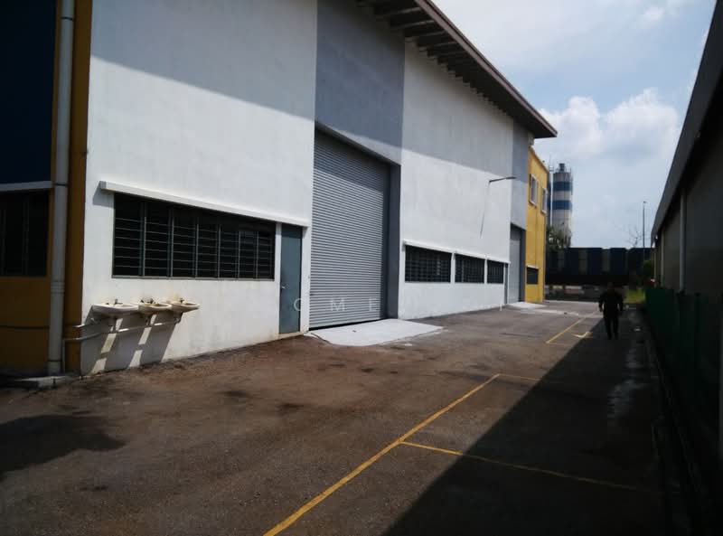 Factory for Sale in Seksyen 35 (Shah Alam) - Jerome Ooi - Exterior - PropertyGuru.com.my