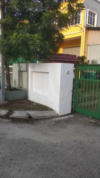 Factory for Sale in Seksyen 35 (Shah Alam) - Jerome Ooi - Exterior - PropertyGuru.com.my