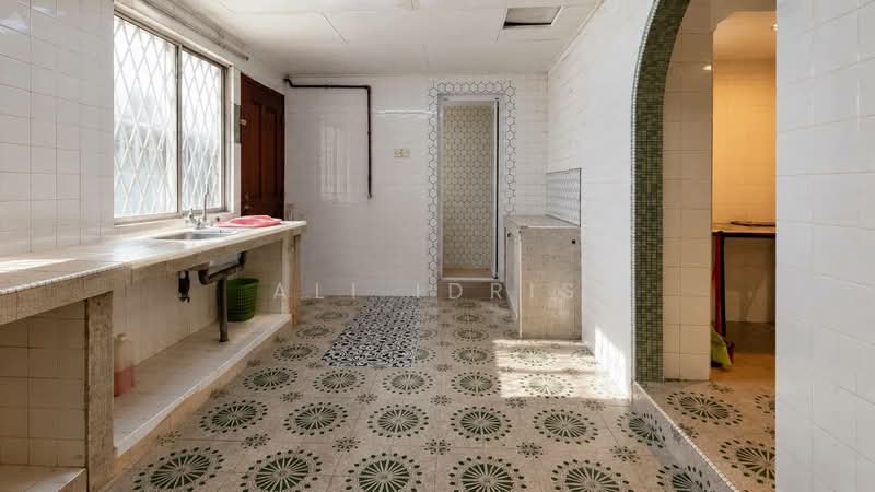 Rumah Teres 2 Tingkat untuk Dijual di Taman Cempaka (Ampang) - Ali Idris - Kitchen - PropertyGuru.com.my