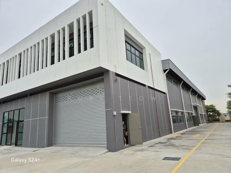 Semi-D Factory for Rent in Taman Desa Idaman (Senai) - Ruby Teow - Exterior - PropertyGuru.com.my