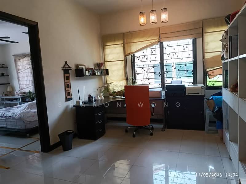 Rumah Berkembar untuk Dijual di Bandar Sungai Long (Selangor) - Sharon Wong - Study - PropertyGuru.com.my
