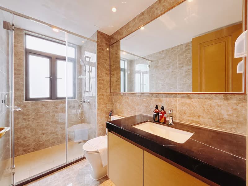 Kondominium untuk Dijual di R&F Princess Cove Phase 2-Seine Region - Bella Tan - Bathroom - PropertyGuru.com.my