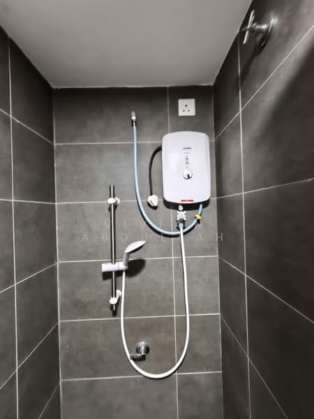 Service Residence for Rent at Midas @ Seri Alam - Vivian Abdullah - Bathroom - PropertyGuru.com.my
