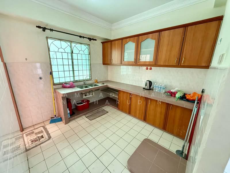 Apartment for Sale at Sri Ria Apartments - Muhammad Zhariff Nasharudin - Kitchen - PropertyGuru.com.my