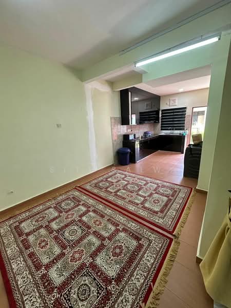 2-storey Terraced House for Sale in Bukit Beruntung (Serendah) - Siti Salwa - Kitchen - PropertyGuru.com.my