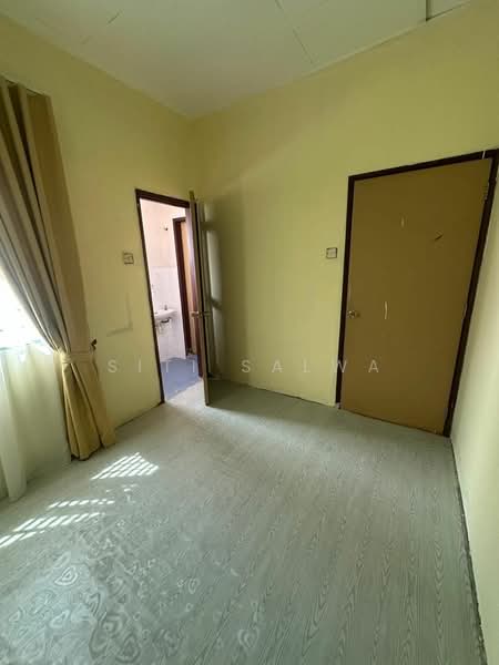 2-storey Terraced House for Sale in Bukit Beruntung (Serendah) - Siti Salwa - Interior - PropertyGuru.com.my